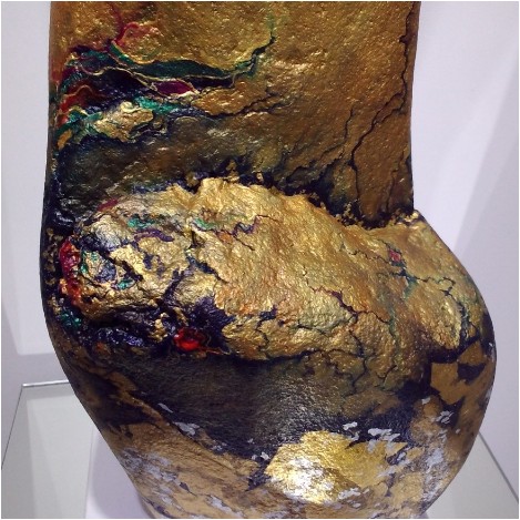 Bravo by Lucia Oliva, international artist, artwork on volcanic rock from Alicudi in Italy