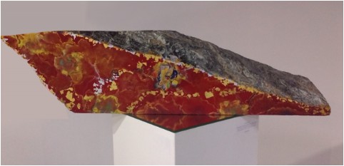 Abu dhabi and Dubai. Art on stone, contemporary Italian artist Lucia Oliva